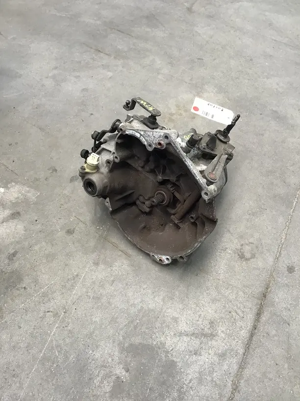 Boite de vitesse Peugeot 206 1.4 ess (1039251-79)