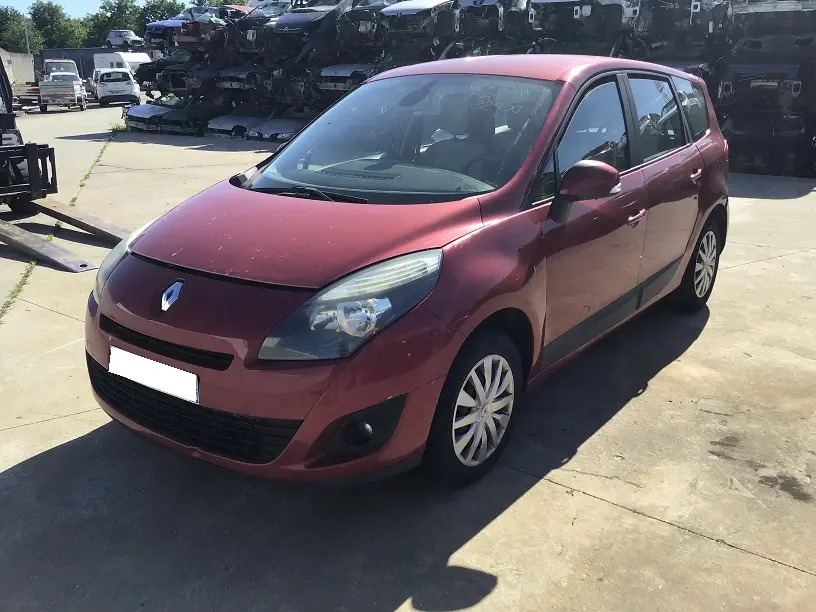 Renault Grand Scenic III 1,5 DCI Fap 110 à la pièce (0393261)