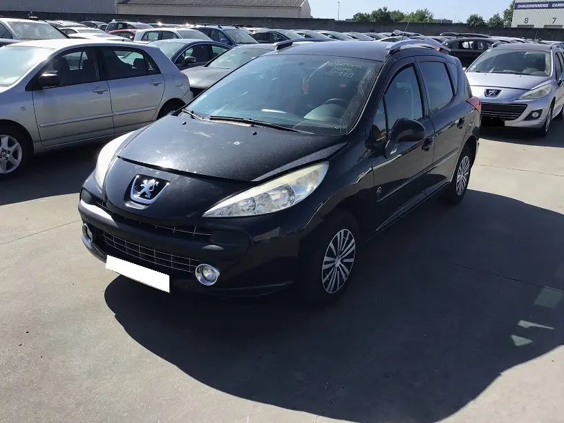 Peugeot 207 SW 1,6 HDI 16V 90 à la pièce (0662261)