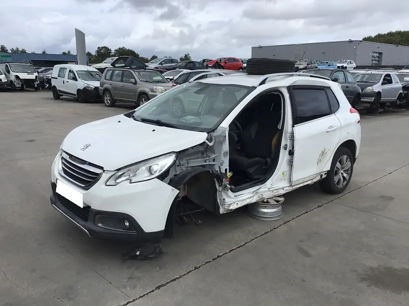 Peugeot 2008 1,6 E-HDI FAP 92 à la pièce (0120251)
