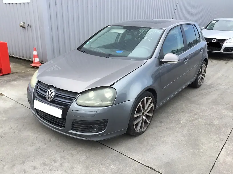 Volkswagen Golf V 2,0 TDI 170 à la pièce (0208261)