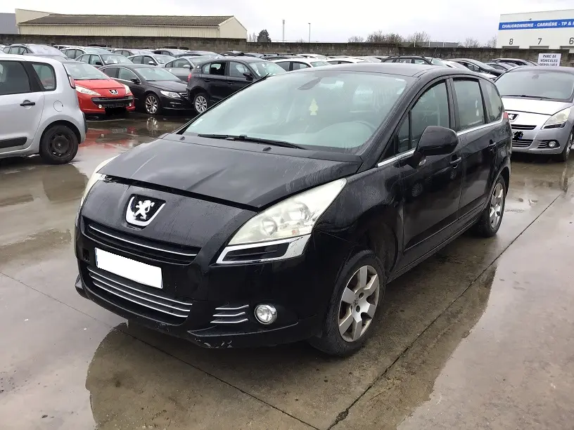 Peugeot 5008 2,0 HDI 16V FAP 150 à la pièce (1064241)