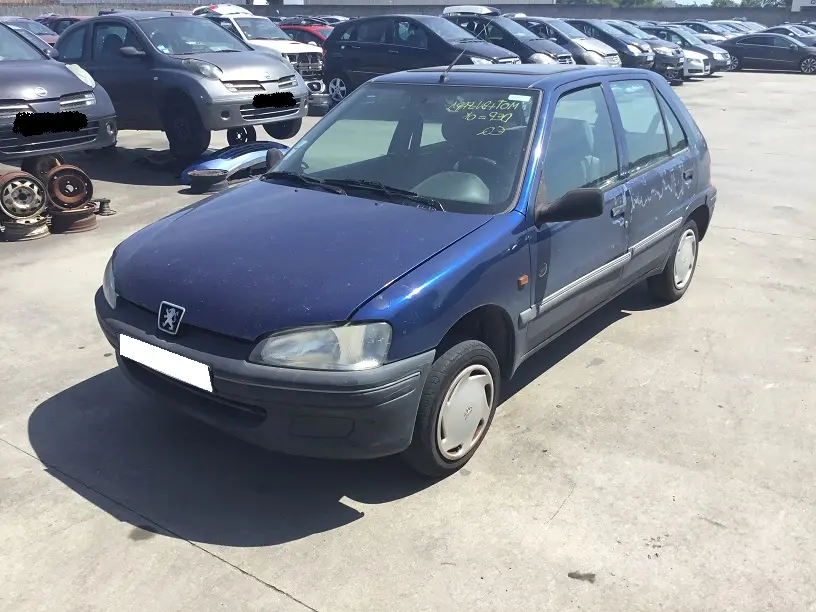 Peugeot 106 1,0 ESS 50 à la pièce (0259241)
