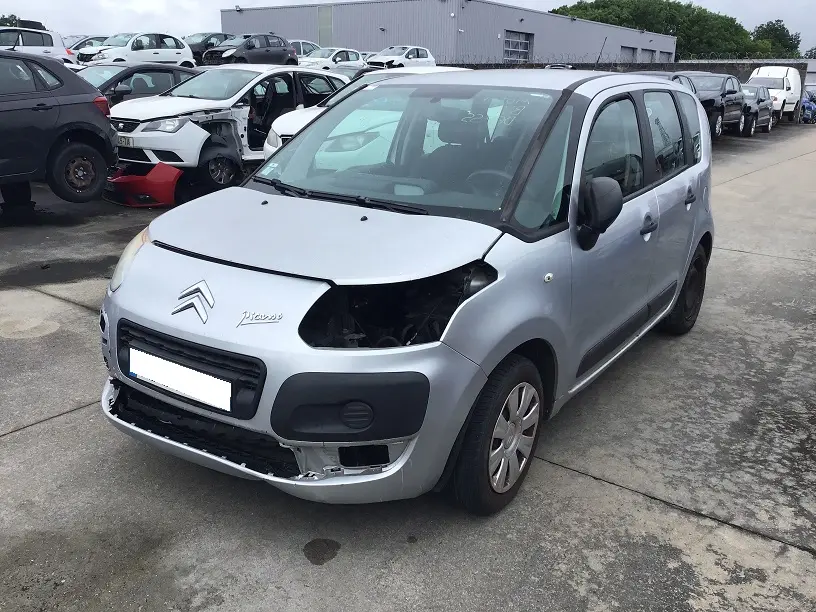 Citroën C3 Picasso 1,6 HDI 16V 90 à la pièce (0117261)