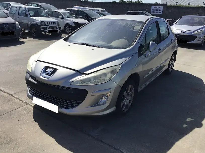 Peugeot 308 1,6 VTI 16V 120 à la pièce (0131251)