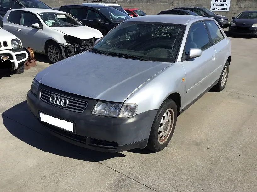 Audi A3 Série 1 1,8 125 à la pièce (0549261)