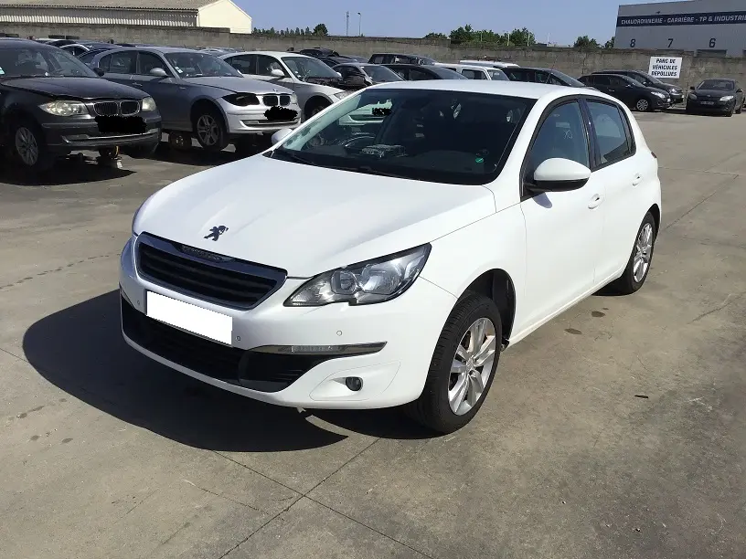 Peugeot 308 II 1,6 E-HDI FAP 115 à la pièce (0548261)