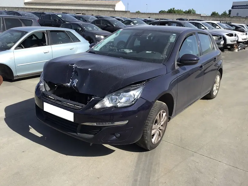 Peugeot 308 II 1,6 BLUEHDI 120 à la pièce (0369261)