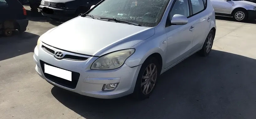 i30