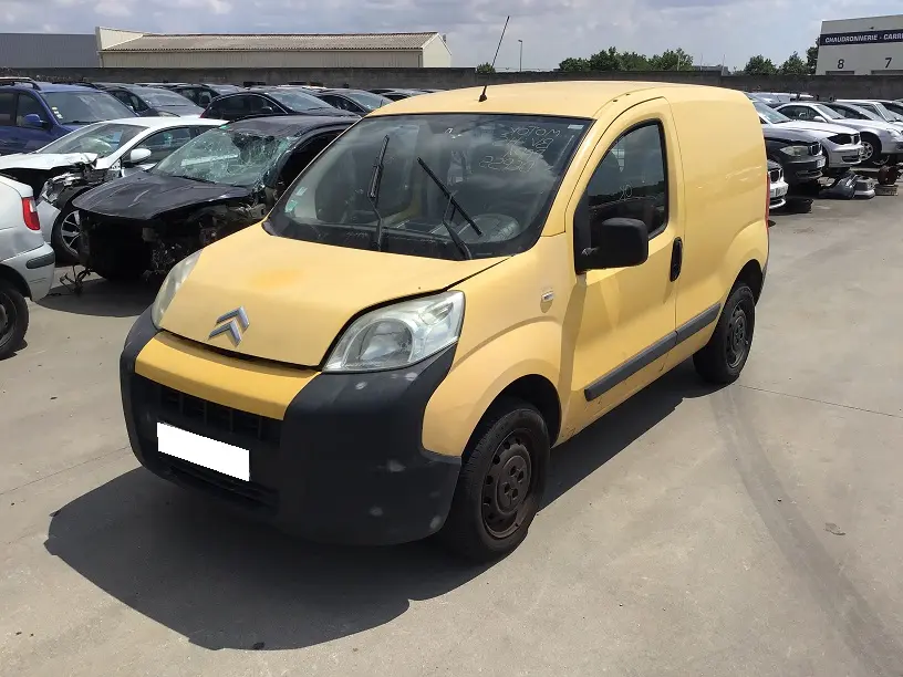 Citroën Nemo 1,4 HDI 70 à la pièce (0663261)