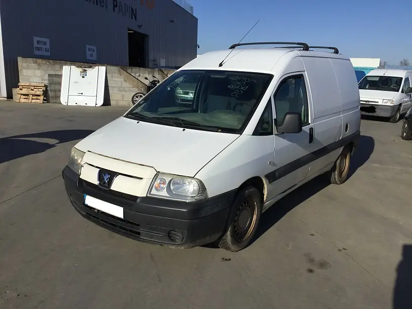 Peugeot Expert 2,0 HDI 90 à la pièce (1276241)