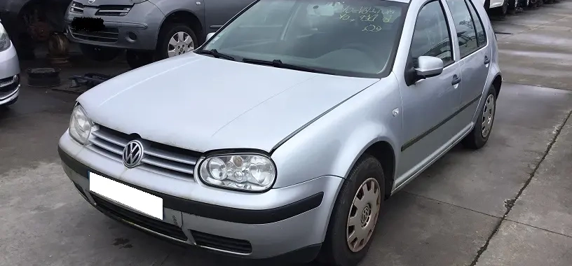 Golf IV