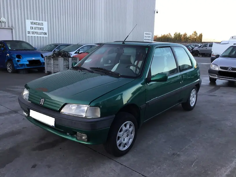 Peugeot 106 1,4 ESS 75 à la pièce (0566221)