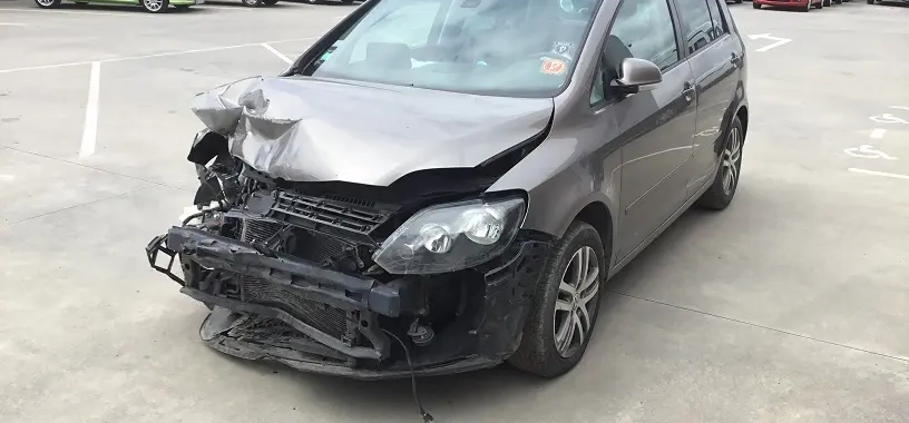 Golf VI +