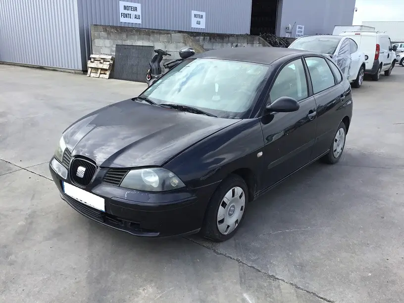 Seat Ibiza III 1,4 TDI 69 à la pièce (0920241)