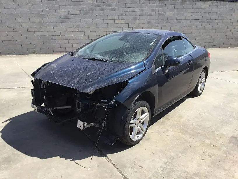 Peugeot 308 CC 2,0 HDI 140 à la pièce (0782231)