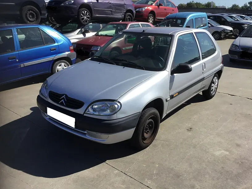 Citroën Saxo Phase 2 1,1 60 à la pièce (0181251)