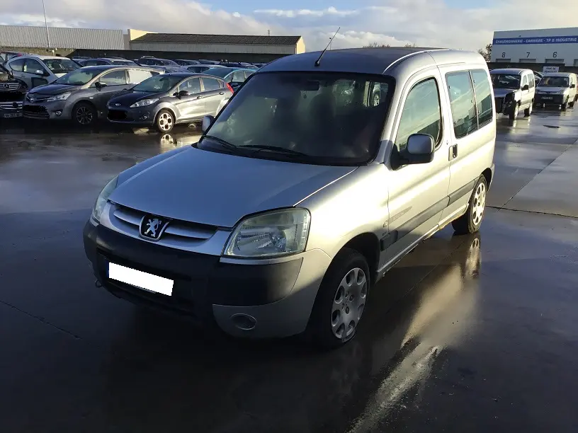 Peugeot Partner 2,0 HDI 90 à la pièce (1876191)