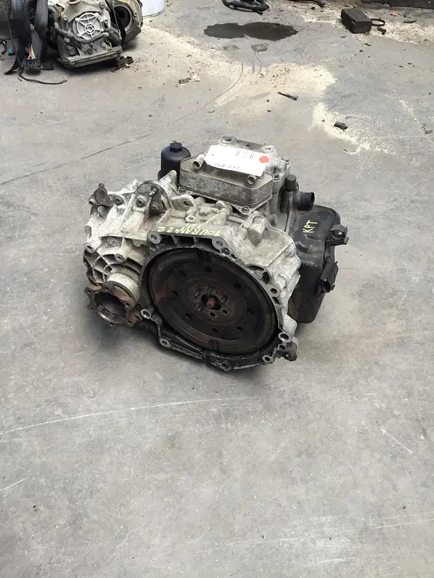 BVA Volkswagen Touran 2.0 TDI (0365261-50)